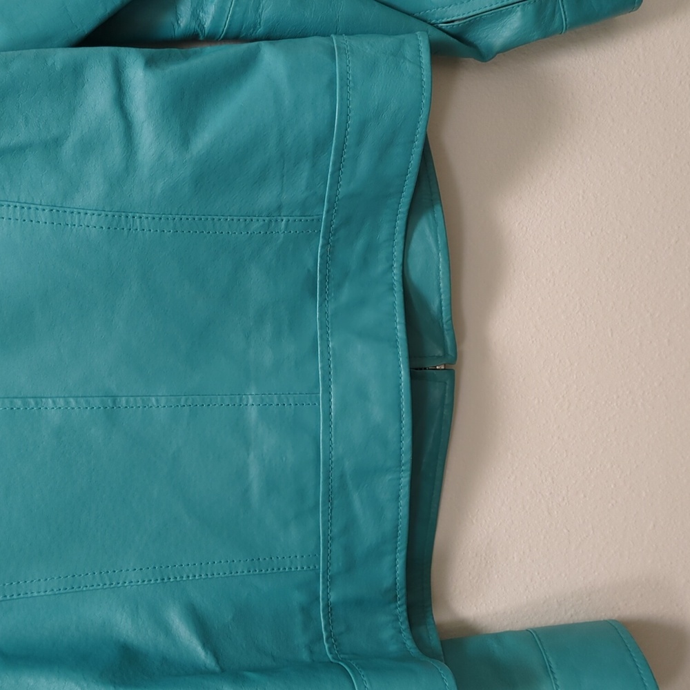 Bernado Electric Blue Leather Jacket - Silver Hardware - Cropped - Full Zip - S - Picture 7 of 15